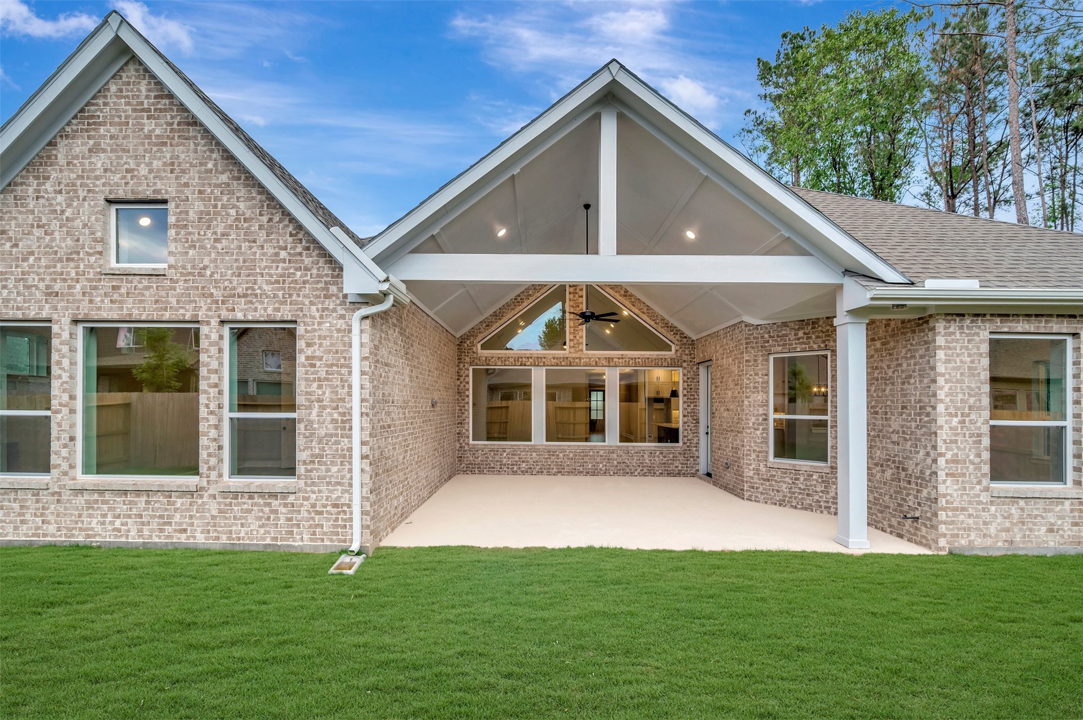 15722 Terracotta Terrace Conroe, TX 77302 - Photo 8 of 50