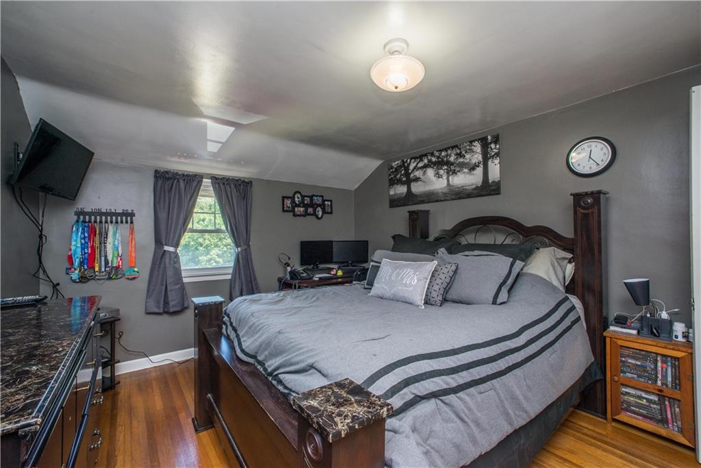 245 Gilkeson Road Pittsburgh, PA 15228 - Photo 11 of 25 Gallery Image 11