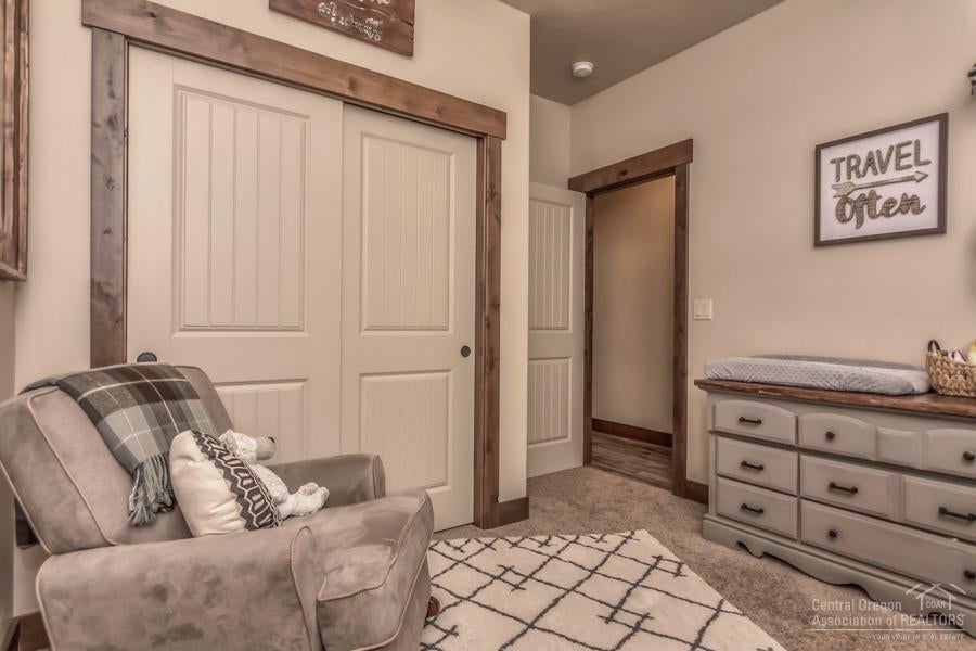 60082 Minnetonka Lane Bend, OR 97702 - Photo 16 of 25 Additional Photo