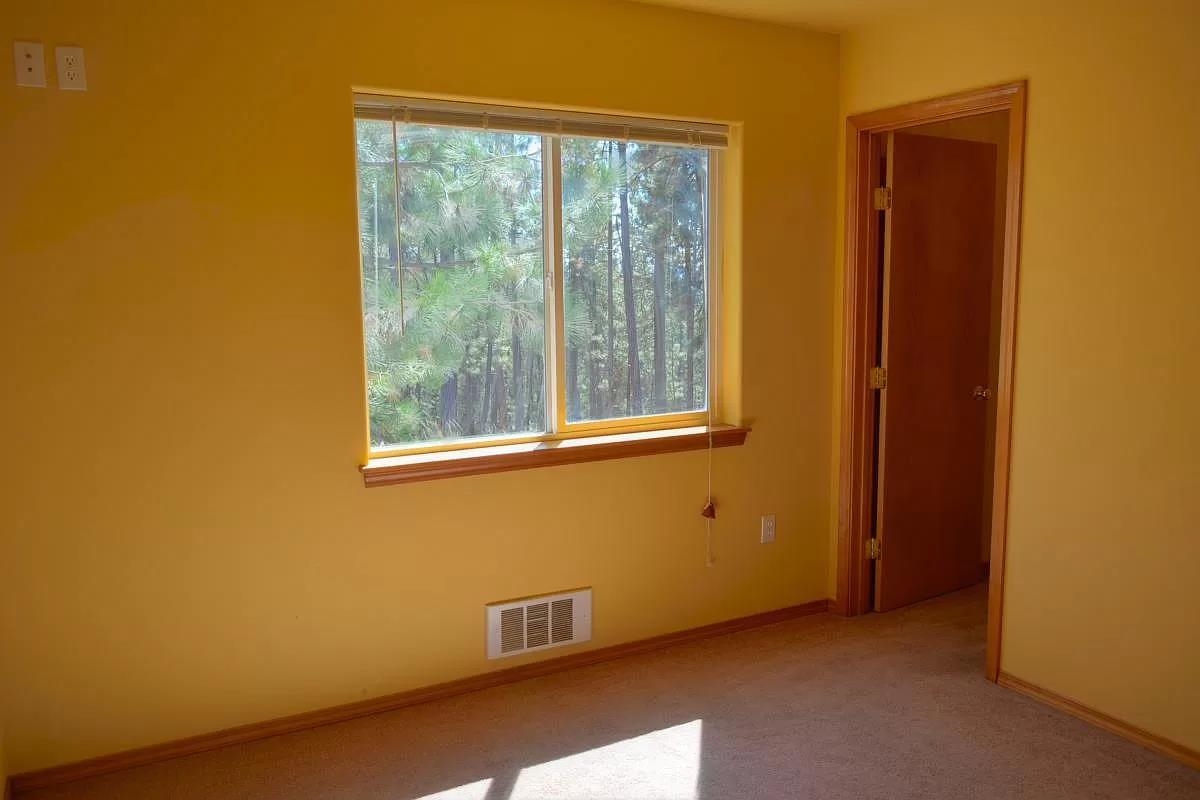 13319 East Randall Road Mead, WA 99021 - Photo 11 of 15 Gallery Image 11