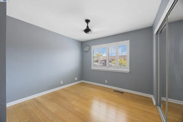 $825,000 | 34 Chimney Rock, Oakland, CA 94605