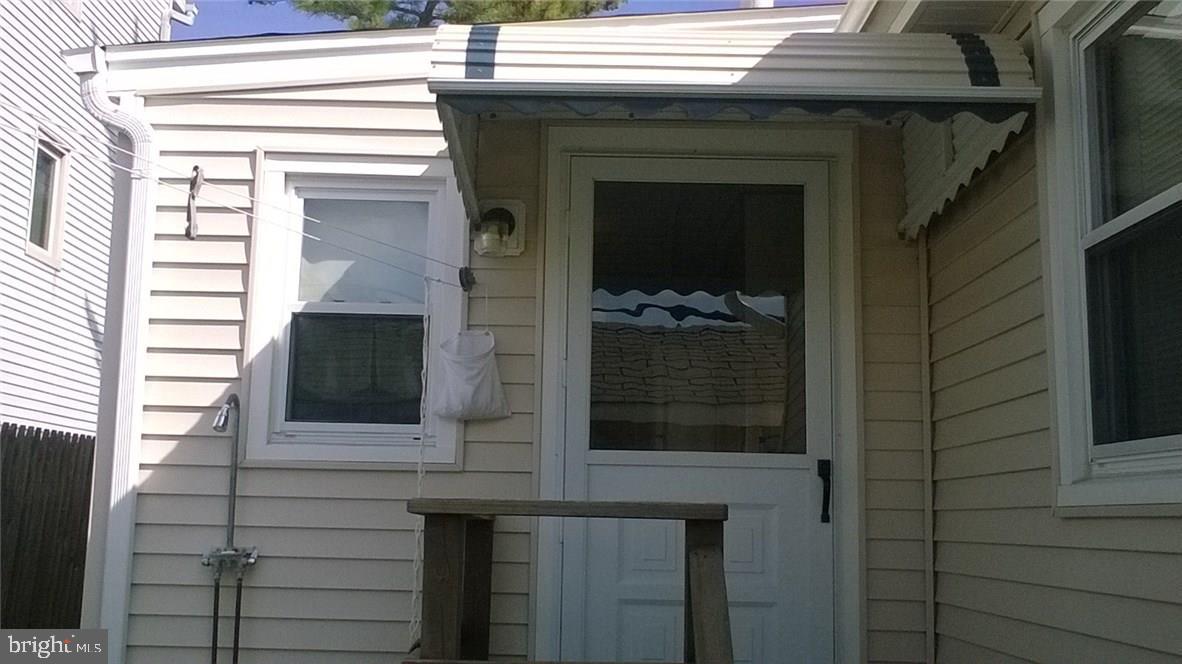 13 East Rutherford Lane Lavallette, NJ 08735 - Photo 7 of 28