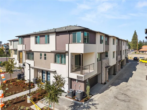 $549,990 | 1954 Avenida Del Sol, Placentia, CA 92870