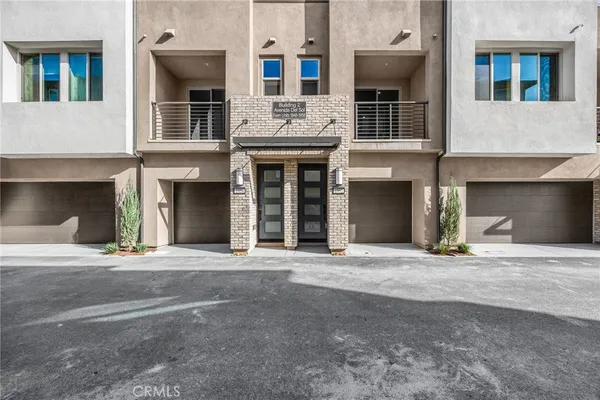 $549,990 | 1954 Avenida Del Sol, Placentia, CA 92870
