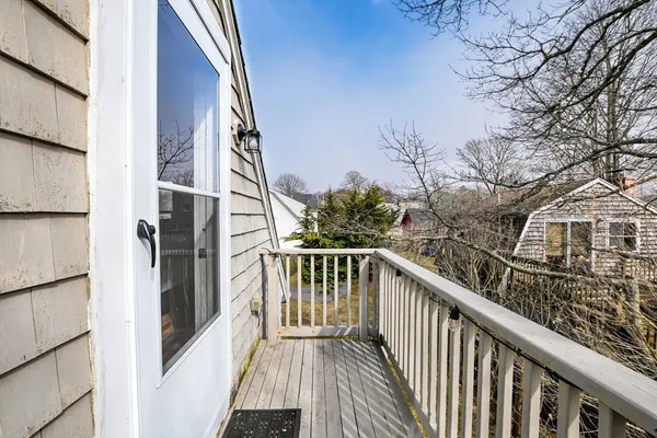 $325,000 | 16 Lt Hauser Lane, Unit 3, Falmouth, MA 02540