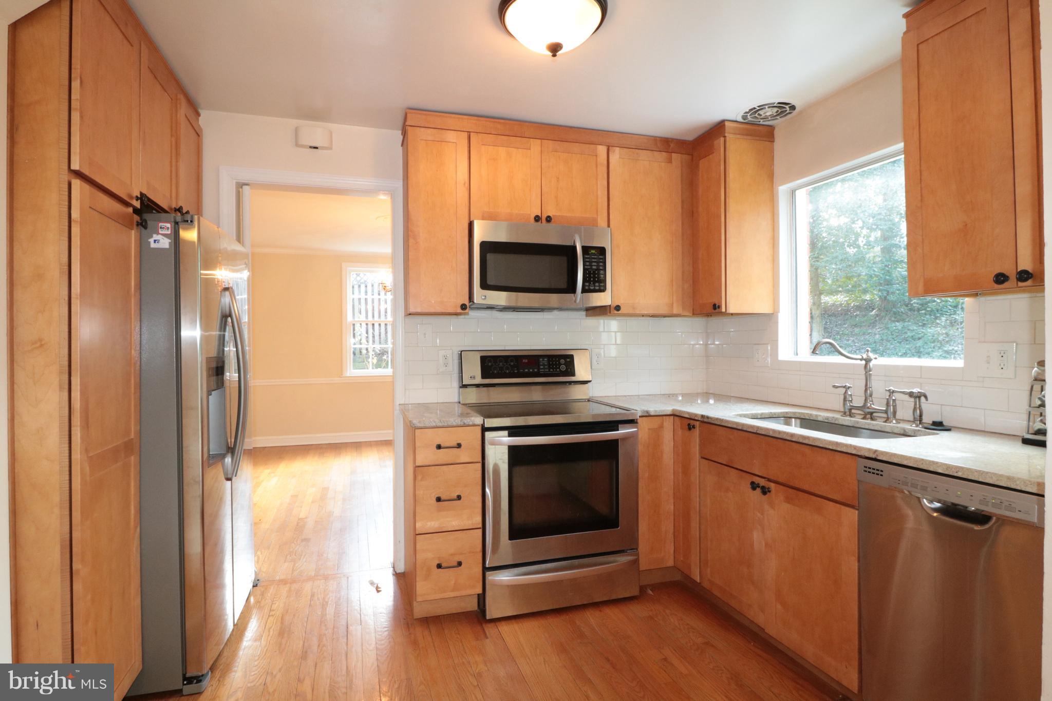 4902 Jamestown Road Bethesda, MD 20816 - Photo 4 of 22 Gallery Image 4