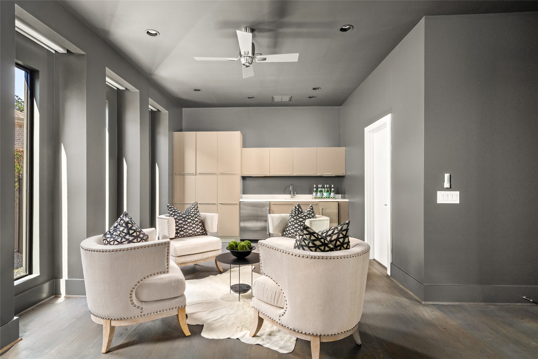 3703 Wroxton Road West University Place, TX 77005 - Photo 23 of 50 A mulitfunctional room it can be a downstairs game room, entertaining bar area, or a 6th bedroom. There is a full bath attached to the space.