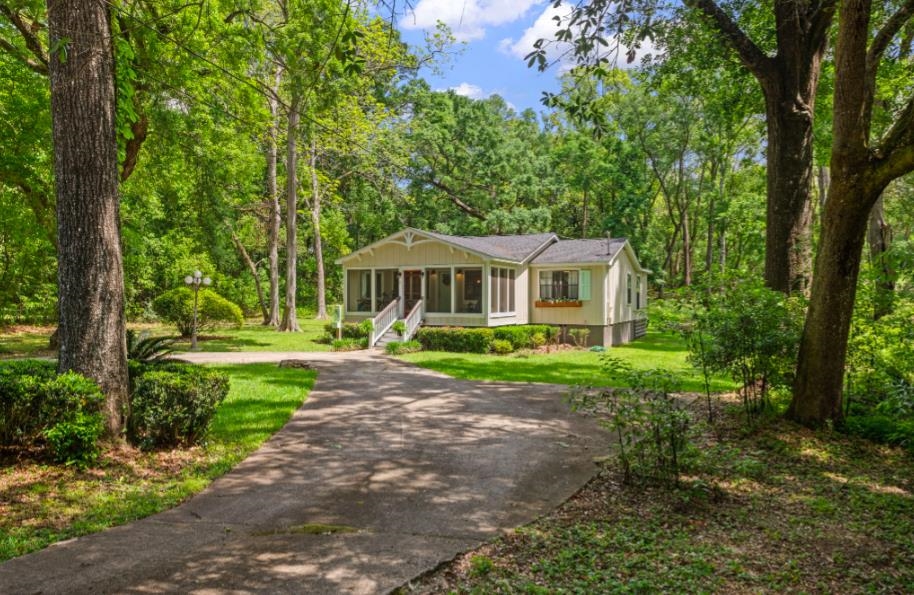 357 Mershon Street Fairhope, AL 36532 - Photo 3 of 36