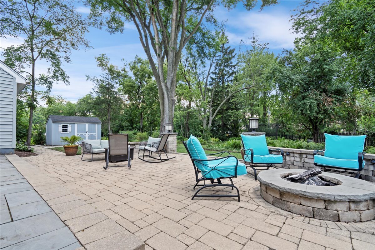 1713 East Thomas Road Wheaton, IL 60187 - Photo 50 of 55