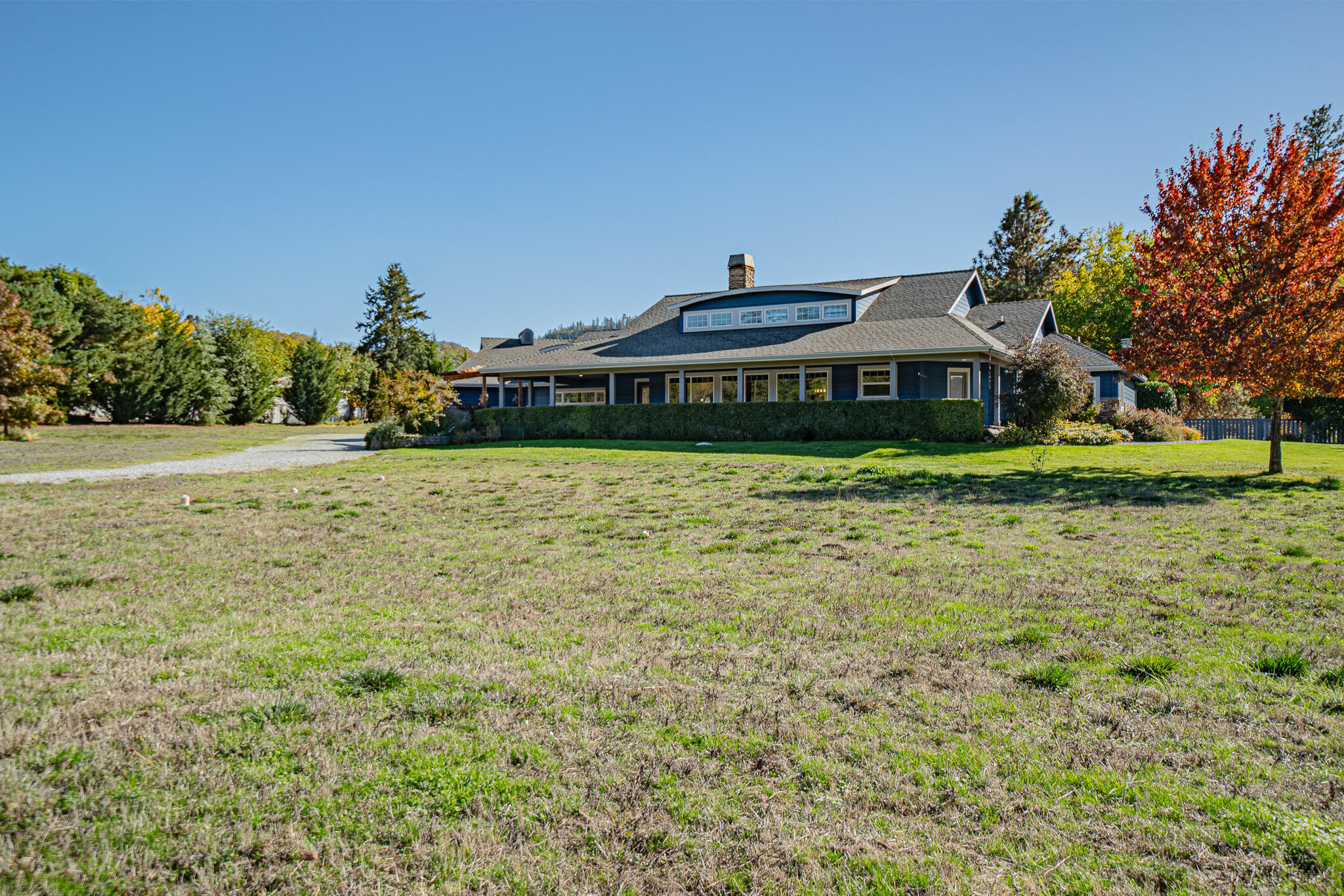 7059 Old Stage Road Central Point, OR 97502 - Photo 8 of 54 DSC07120-HDR
