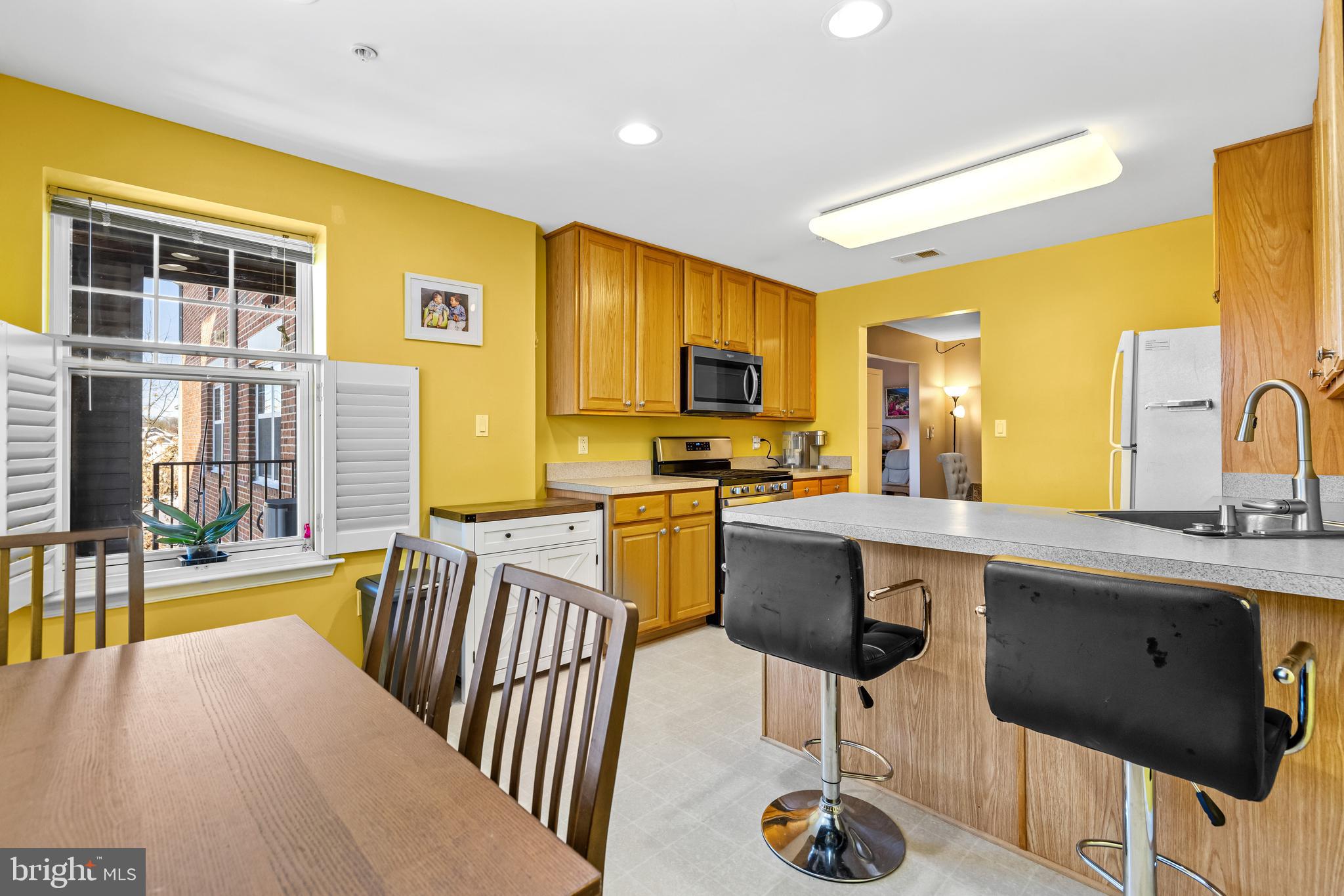 4750 Coyle Road, Unit 304 Owings Mills, MD 21117 - Photo 15 of 25 Kitchen