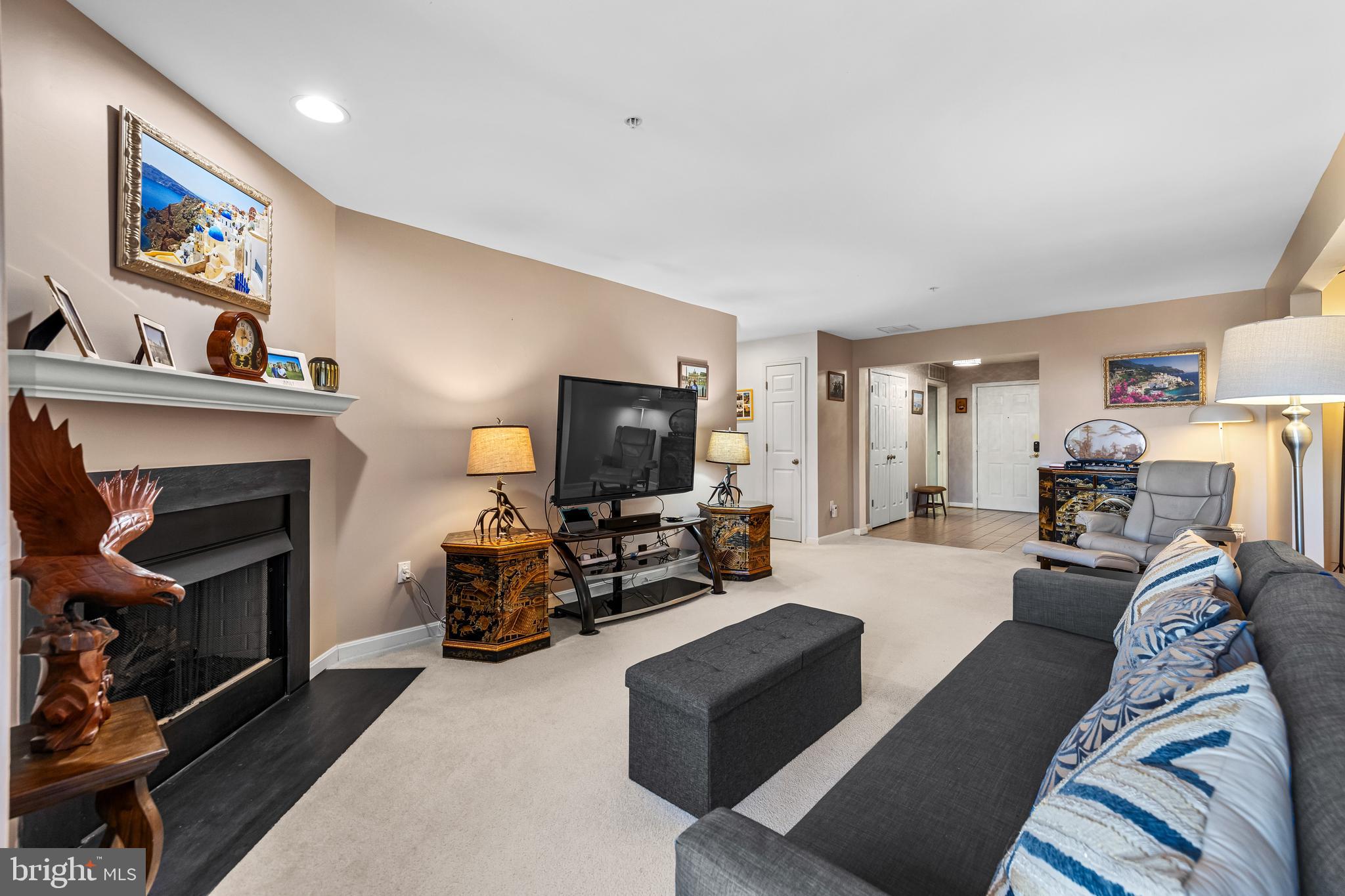 4750 Coyle Road, Unit 304 Owings Mills, MD 21117 - Photo 8 of 25 Living Room