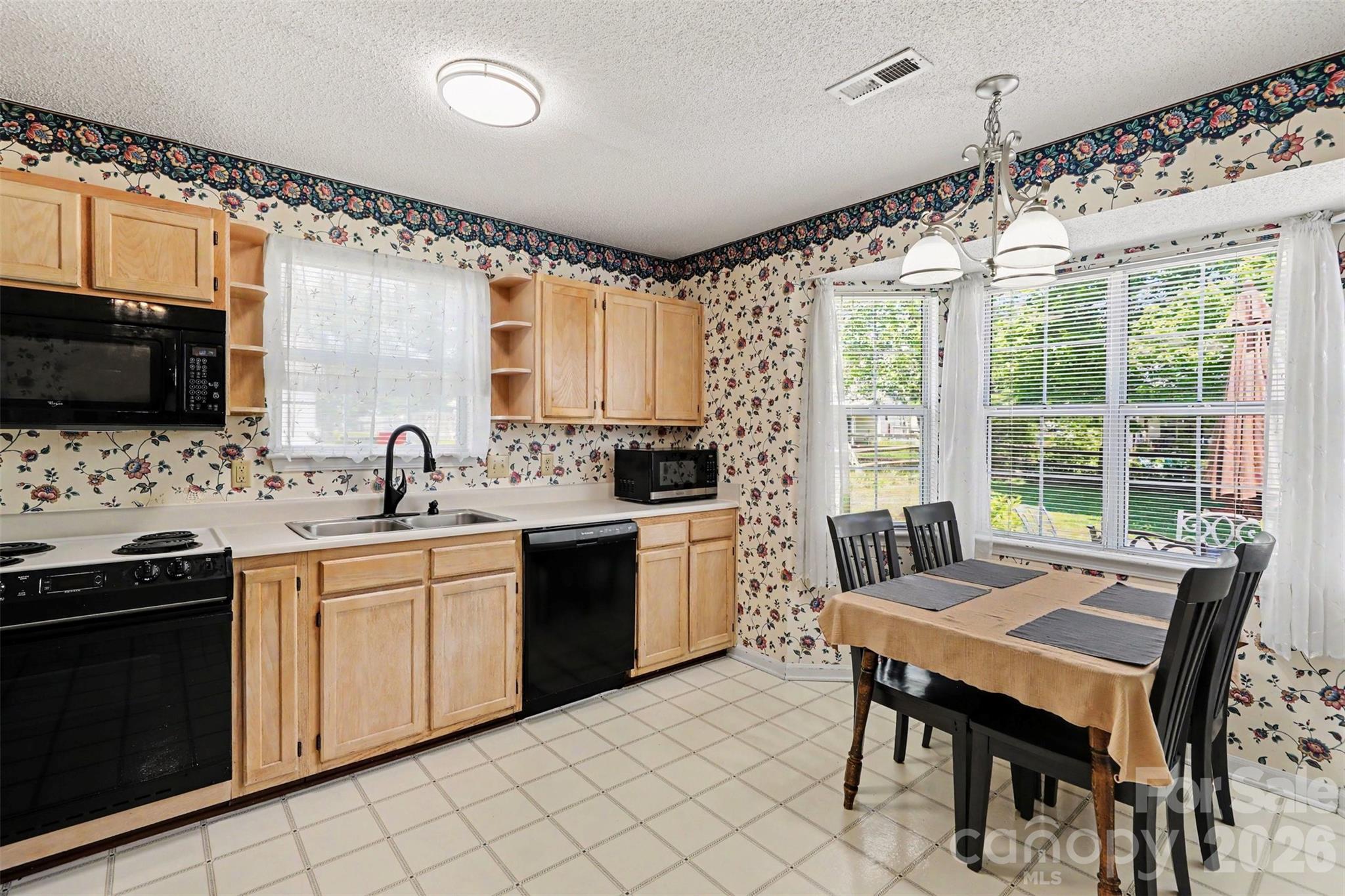 1010 Ridgefield Circle Indian Trail, NC 28079 - Photo 8 of 44
