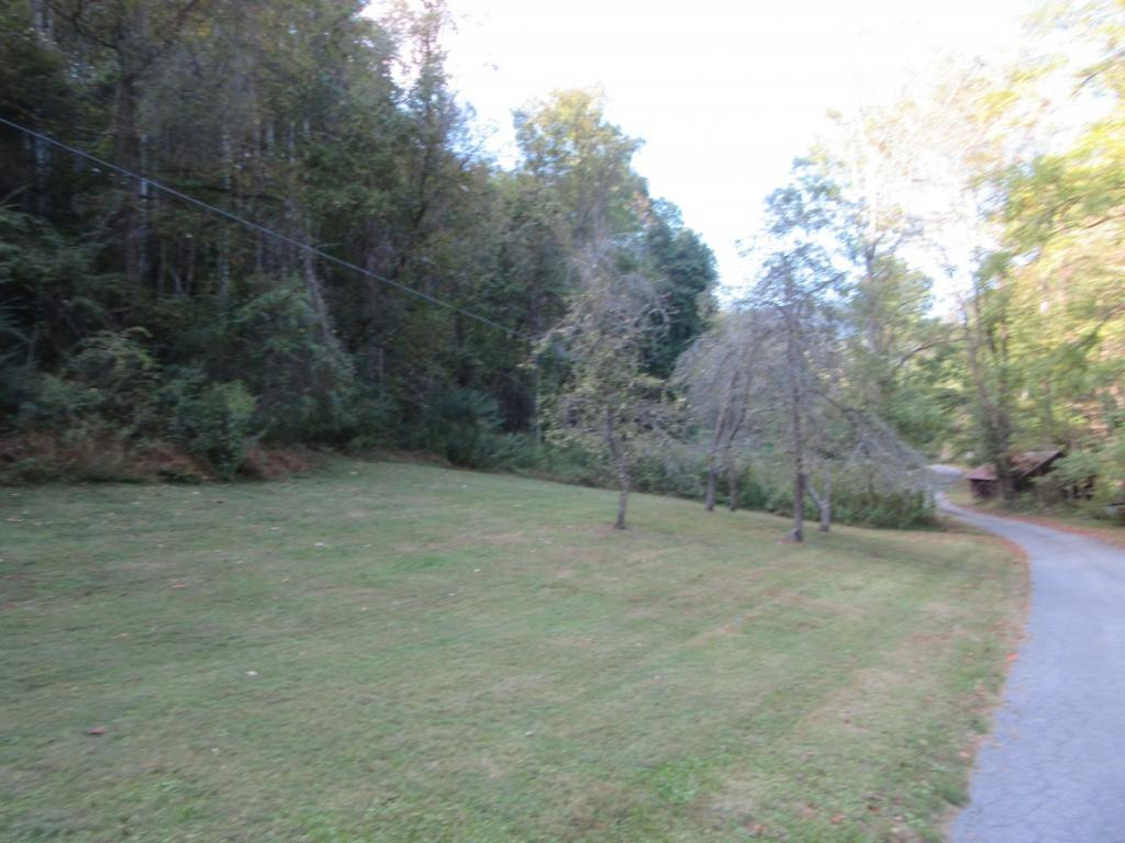 175 Shook Branch Road Hampton, TN 37658 - Photo 17 of 18 Photo 17