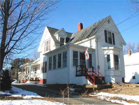 6 Pearl Street Rochester, NH 03868 - Photo 1 of 1