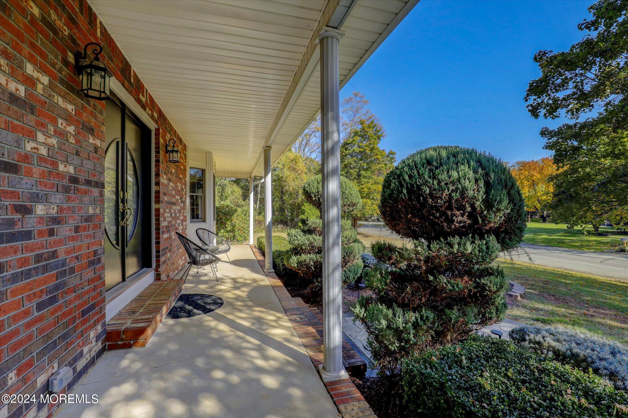 10 Holly Hill Road Marlboro, NJ 07746 - Photo 2 of 19 03-Front Porch