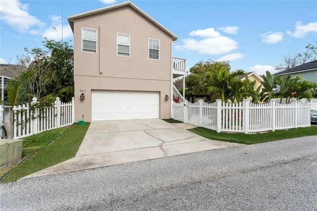 $695,000 | 3211 Town Avenue, New Port Richey, FL 34655