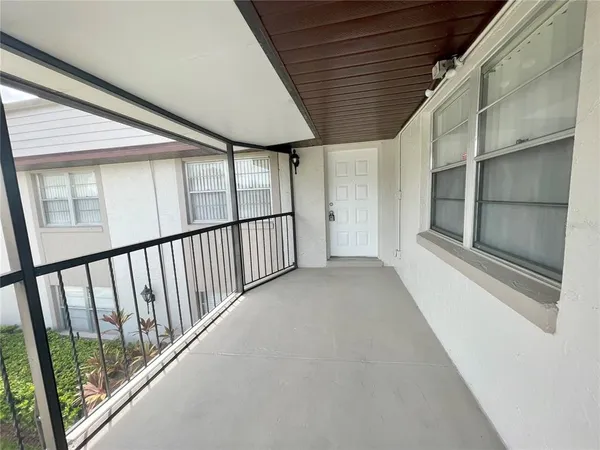 $1,750 | 80 Windtree Lane, Unit 203, Winter Garden, FL 34787