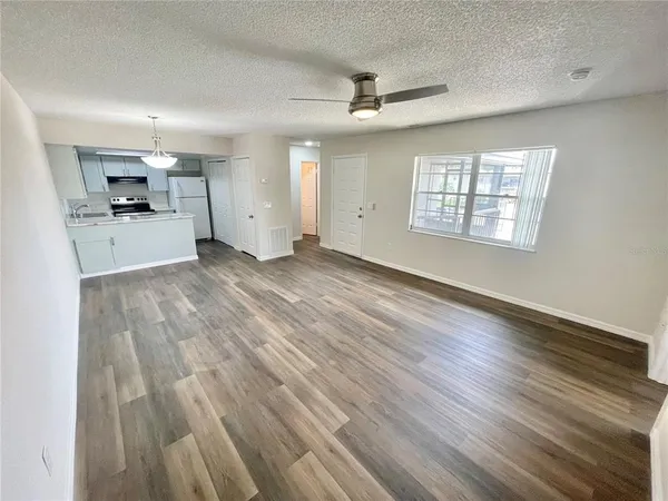 $1,750 | 80 Windtree Lane, Unit 203, Winter Garden, FL 34787