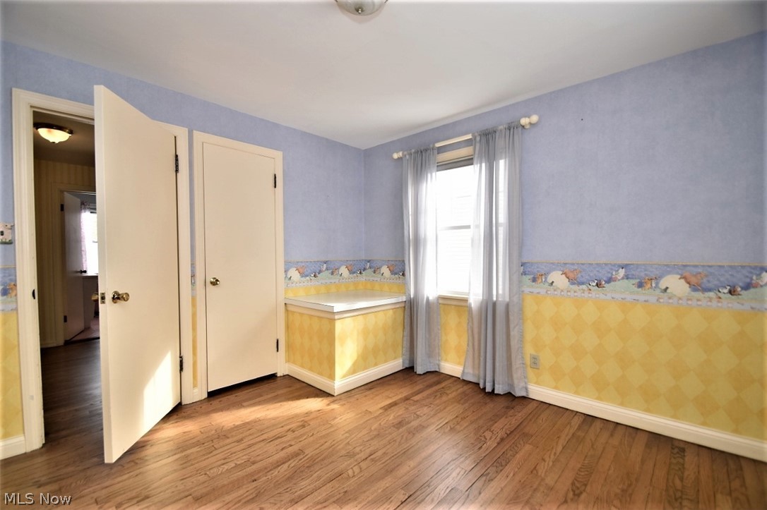2619 Milton Road Cleveland, OH 44118 - Photo 17 of 24 Gallery Image 17