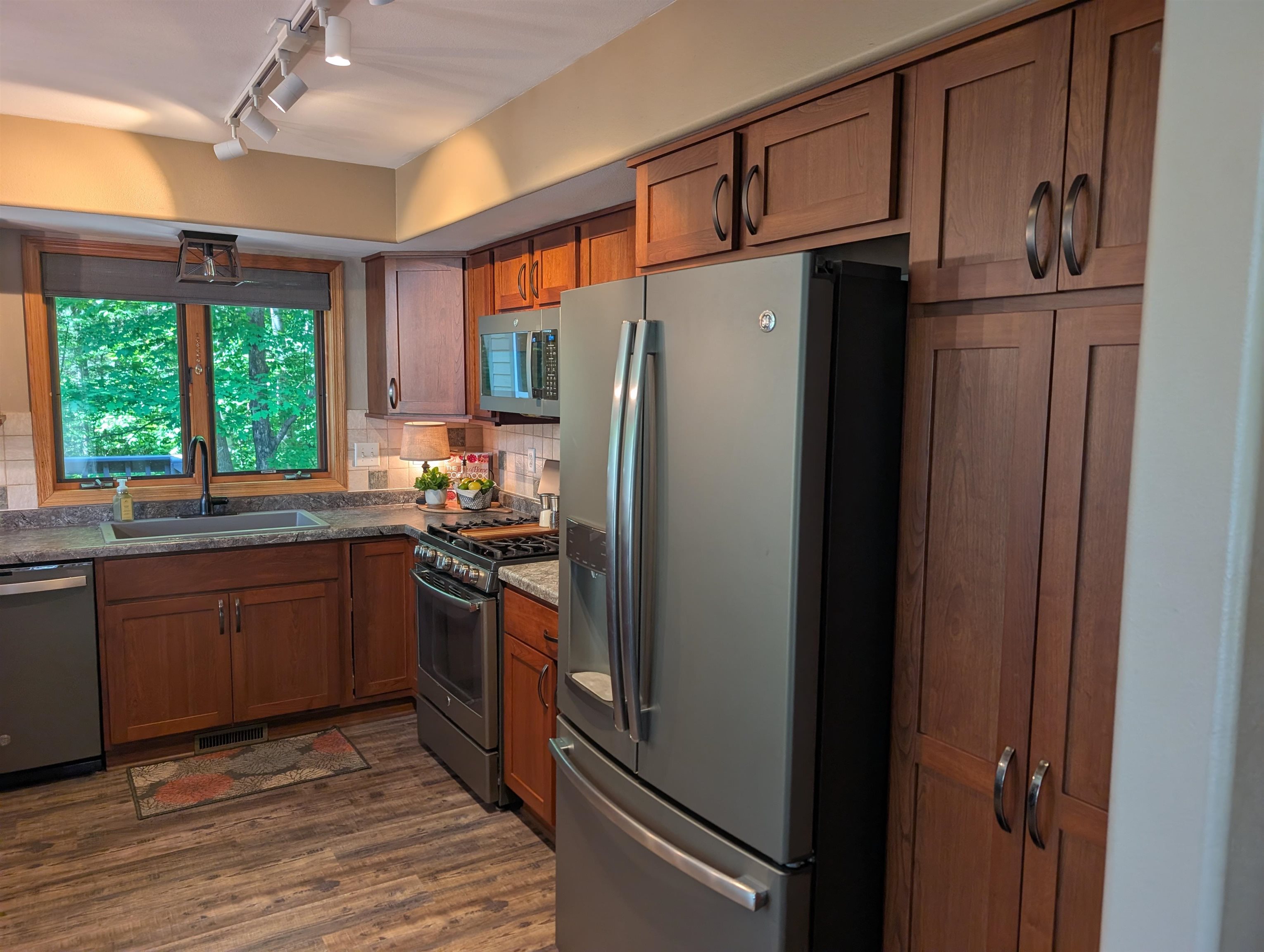 222814 Hidden Valley Road Hatley, WI 54440 - Photo 5 of 58
