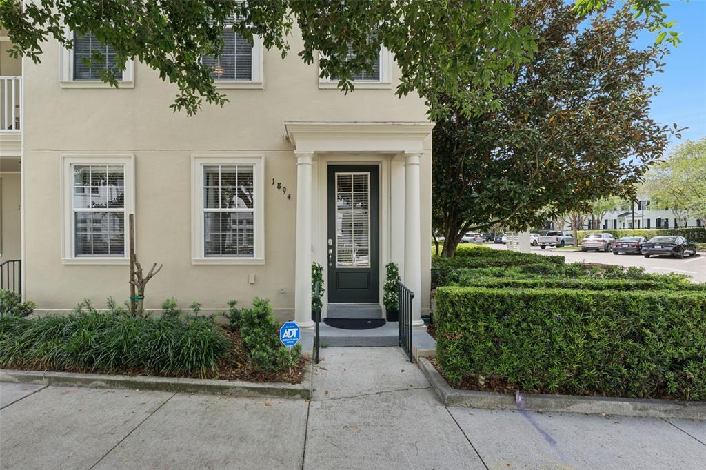 1894 Prospect Avenue Orlando, FL 32814 - Photo 2 of 38