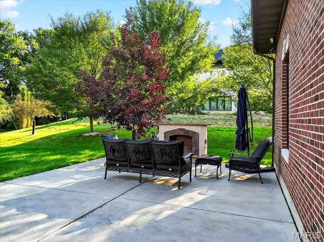 $3,200,000 | 13354 Thornhill Drive, St. Louis, MO 63131