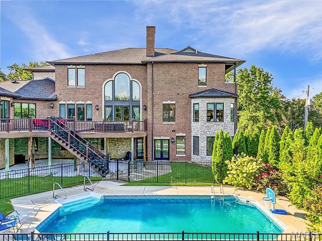 $3,200,000 | 13354 Thornhill Drive, St. Louis, MO 63131