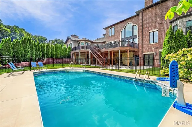 $3,200,000 | 13354 Thornhill Drive, St. Louis, MO 63131