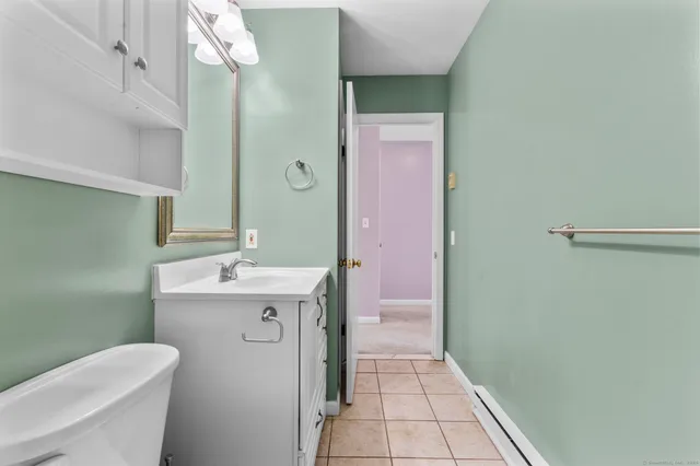 $150,000 | 103 Hamden Avenue, Unit B, Waterbury, CT 06704