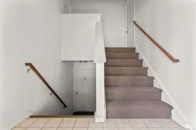 $150,000 | 103 Hamden Avenue, Unit B, Waterbury, CT 06704