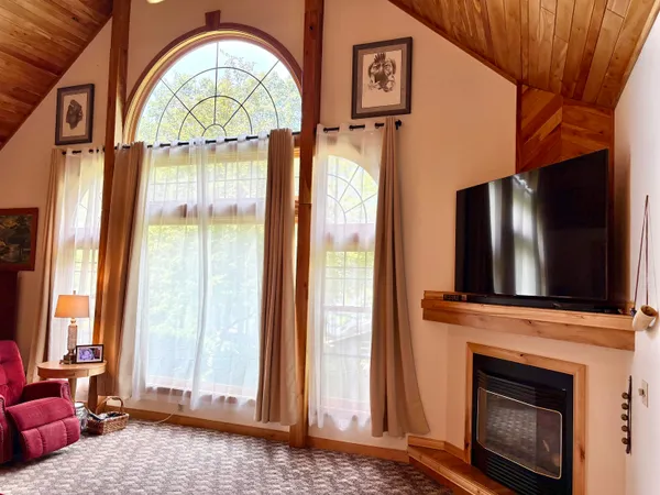 $499,900 | W5807 Robinson Road, Tomahawk, WI 54487