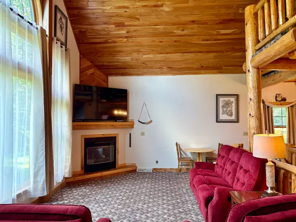 $499,900 | W5807 Robinson Road, Tomahawk, WI 54487