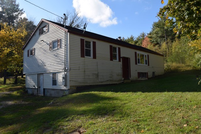 1096 Meaderboro Road Farmington, NH 03835 - Photo 26 of 31