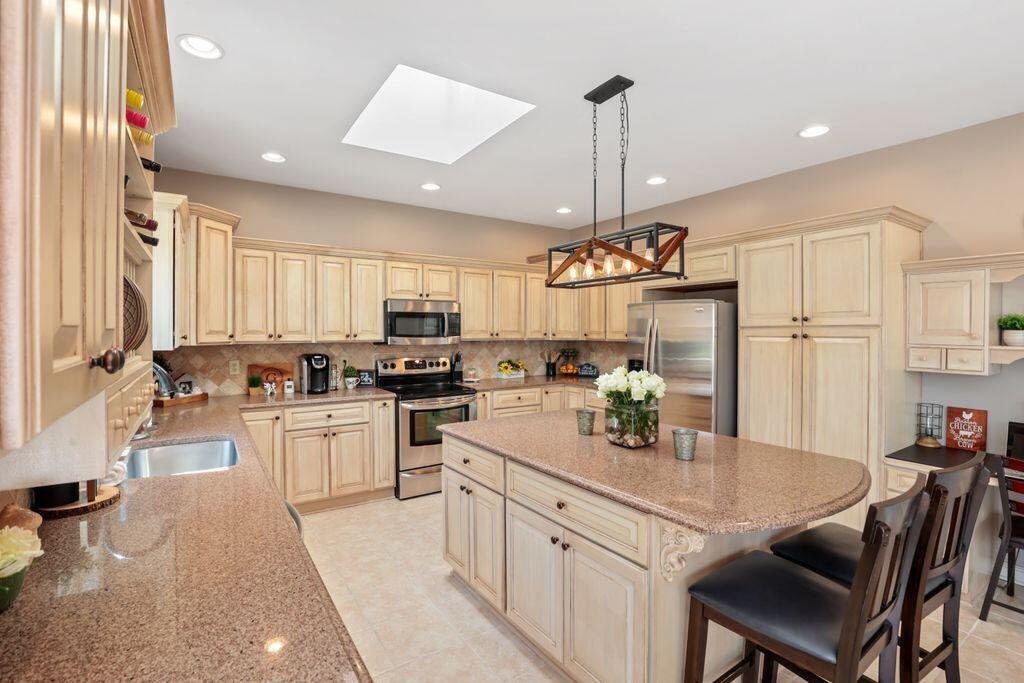 1167 Ridge Road Northeast Lancaster, OH 43130 - Photo 16 of 85 Kitchen