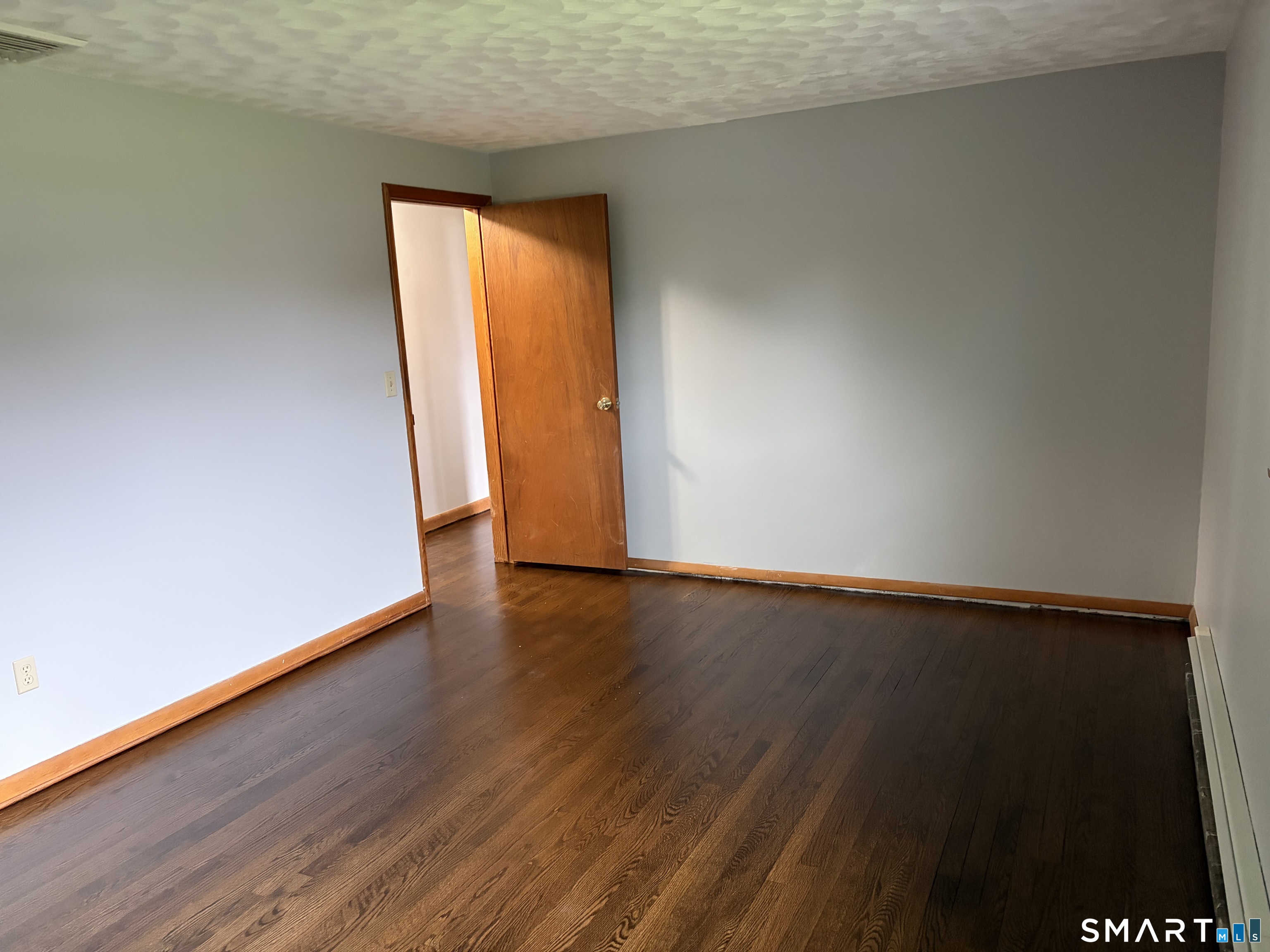 577 Old Post Road Tolland, CT 06084 - Photo 11 of 16