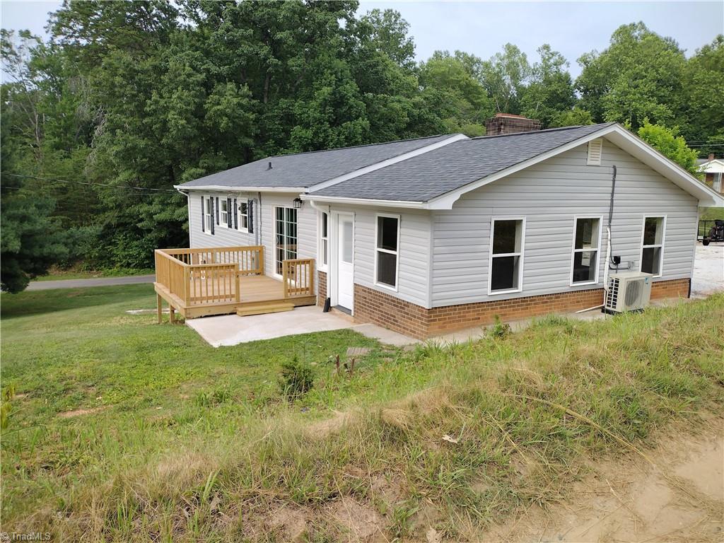 251 Marshall Farm Road Mount Airy, NC 27030 - Photo 3 of 29 Gallery Image 3