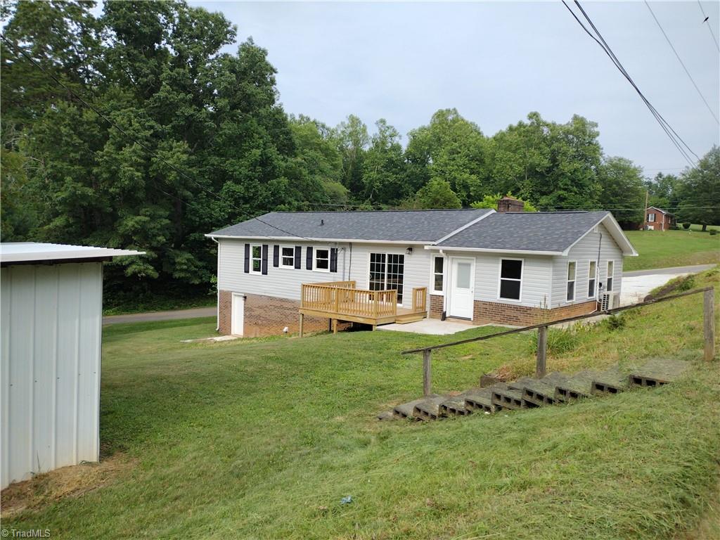 251 Marshall Farm Road Mount Airy, NC 27030 - Photo 4 of 29 Gallery Image 4