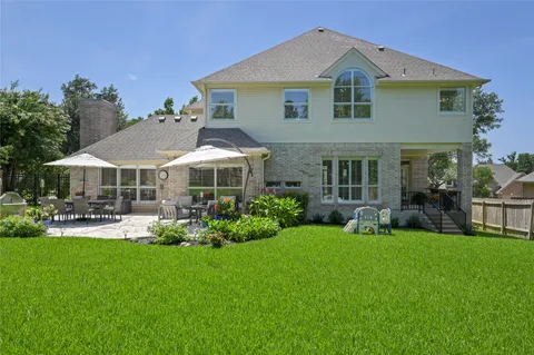 $1,050,000 | 5413 Merrywing Circle, Austin, TX 78730