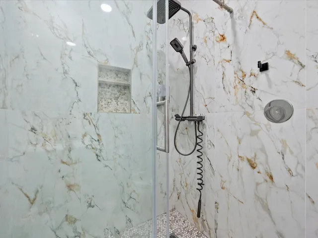 $3,600 | 1523 Orchard Park Drive, Houston, TX 77077