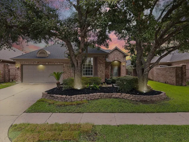 $3,600 | 1523 Orchard Park Drive, Houston, TX 77077