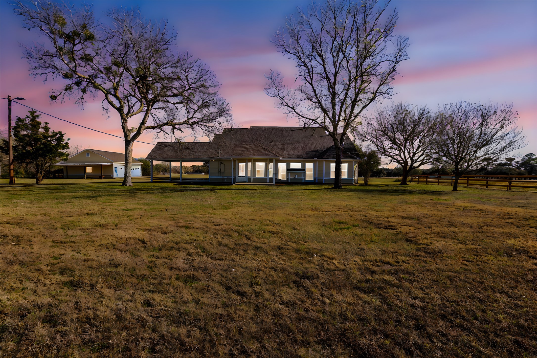 1075 Harrisburg Road Brenham, TX 77833 - Photo 32 of 48 Beautiful sunset views of the back side of the home