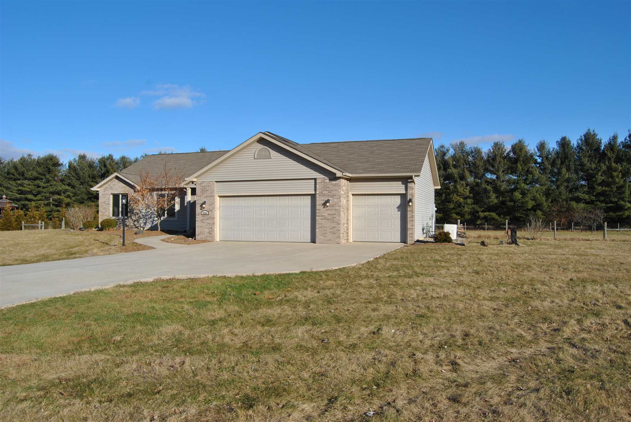 7934 Popp Road Fort Wayne, IN 46845 - Photo 3 of 16