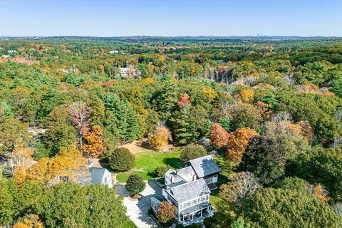 $7,500,000 | 70 Wilsondale Street, Dover, MA 02030
