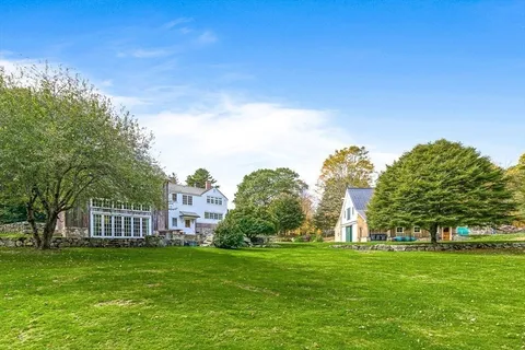 $7,500,000 | 70 Wilsondale Street, Dover, MA 02030