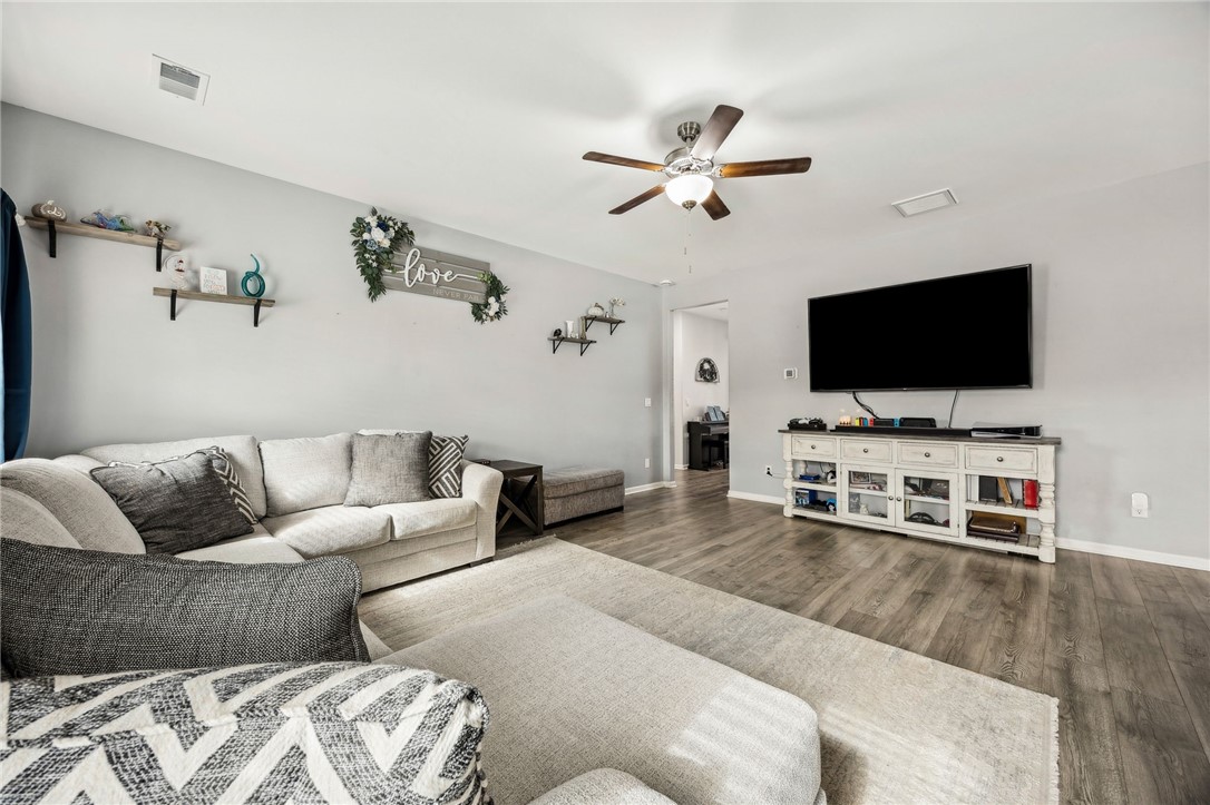 210 Bowline Lane Kingsland, GA 31548 - Photo 9 of 94