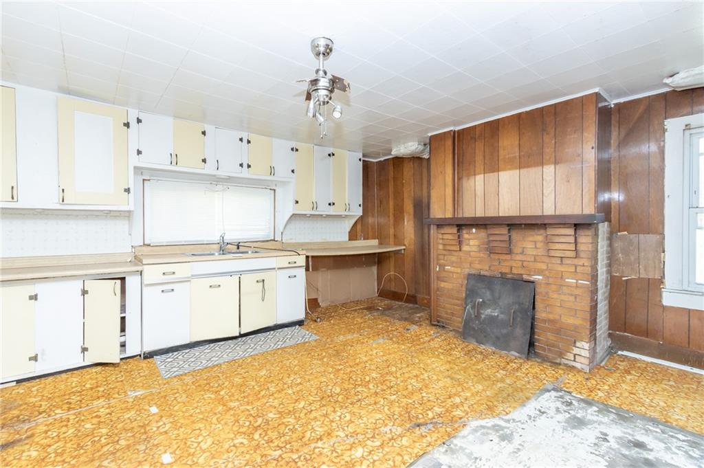 583 Reesedale Road Adrian, PA 16210 - Photo 4 of 15