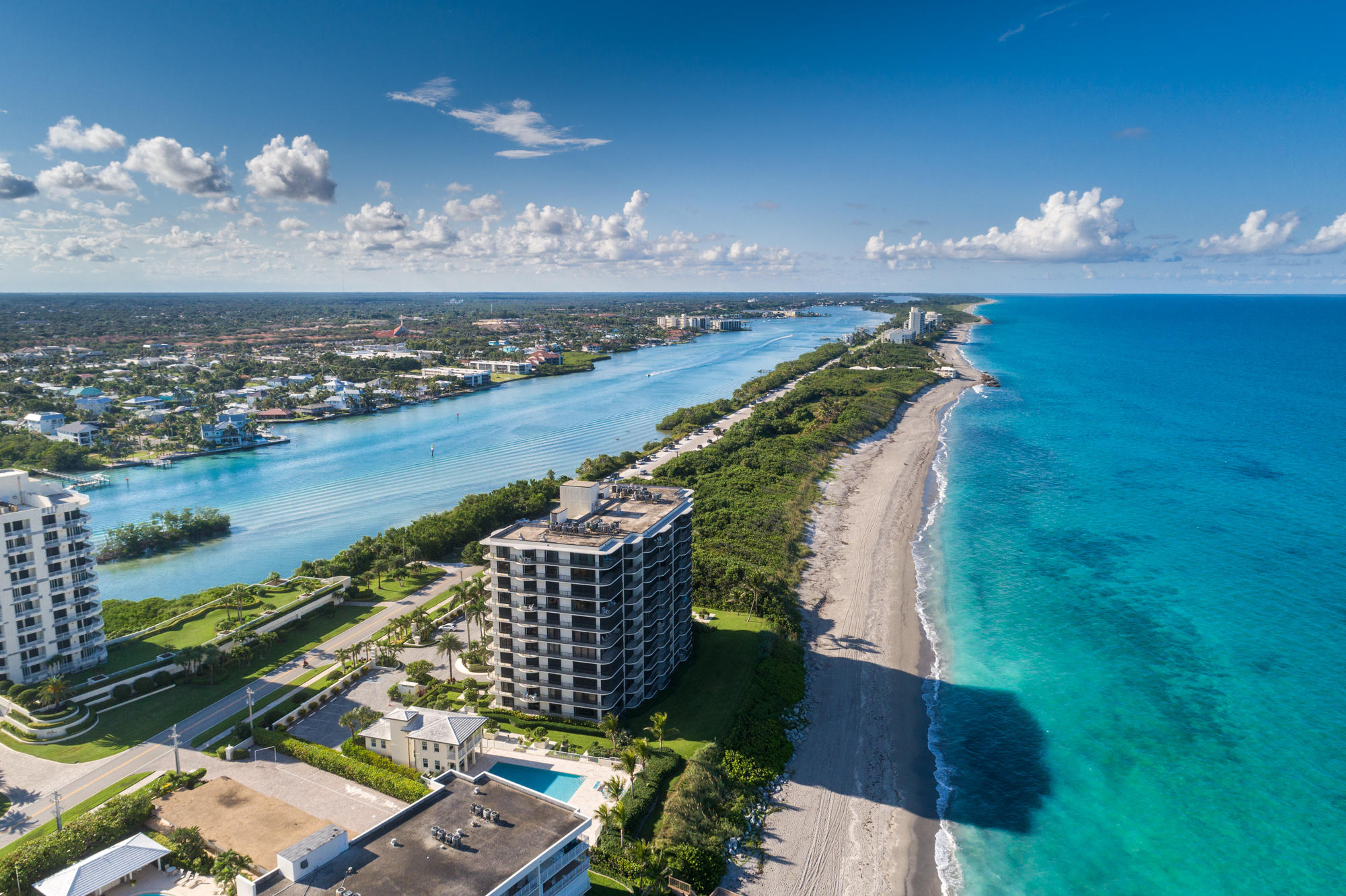 400 South Beach Road, Unit 601 Jupiter, FL 33469 - Photo 38 of 49 DJI_0055