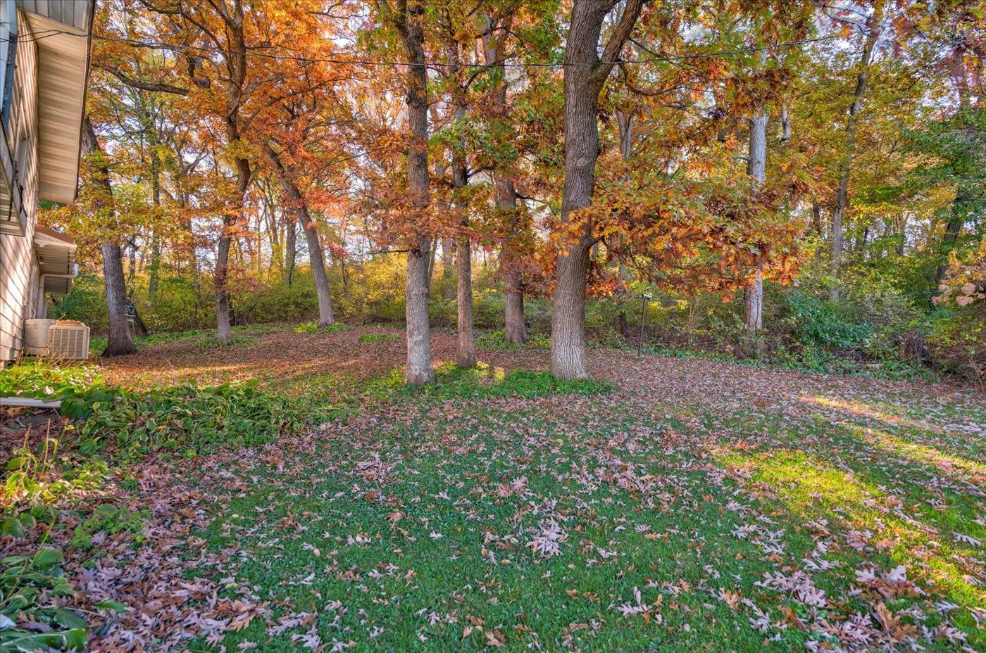 3187 Siggelkow Road McFarland, WI 53558 - Photo 3 of 31