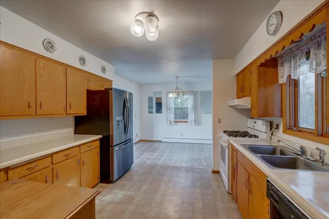 $359,000 | 3187 Siggelkow Road, McFarland, WI 53558